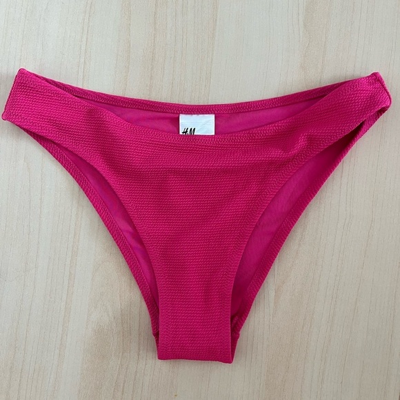 NWT H&M Fuchsia Bikini Bottom size 12 - Picture 2 of 5